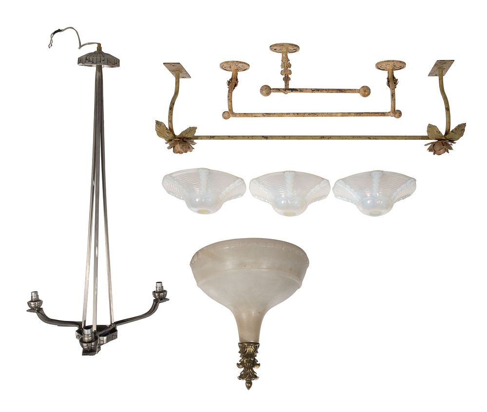 Lot 261: Lighting and Decorative Object Assortment