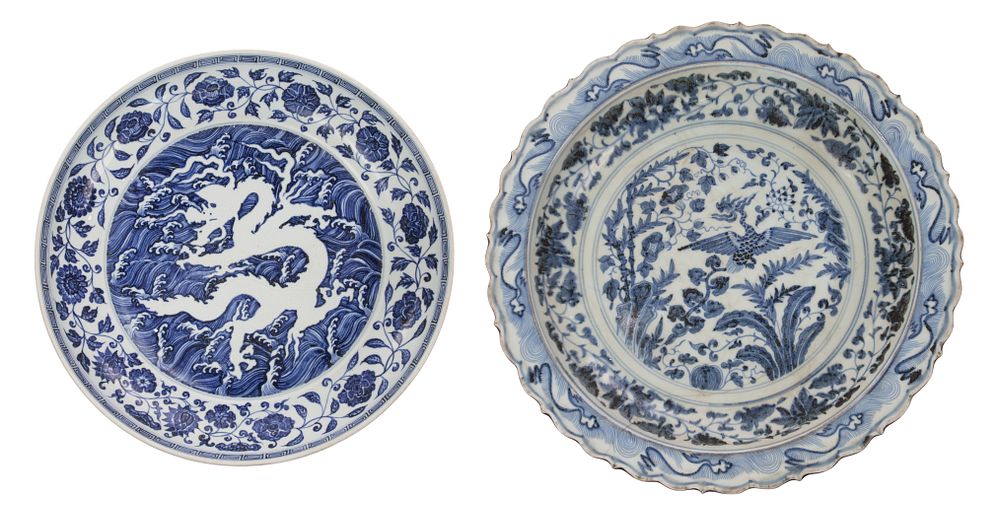 Lot 271: Chinese Blue and White Porcelain Chargers