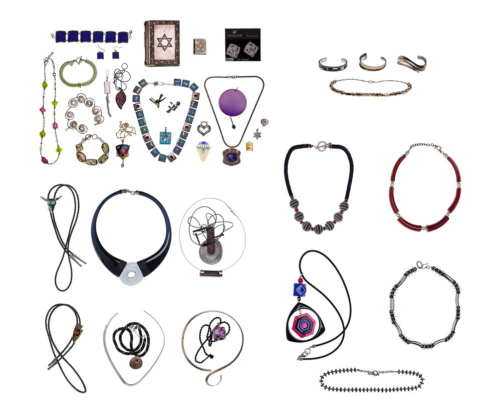 Lot 277: Sterling Silver and Costume Jewelry Assortment