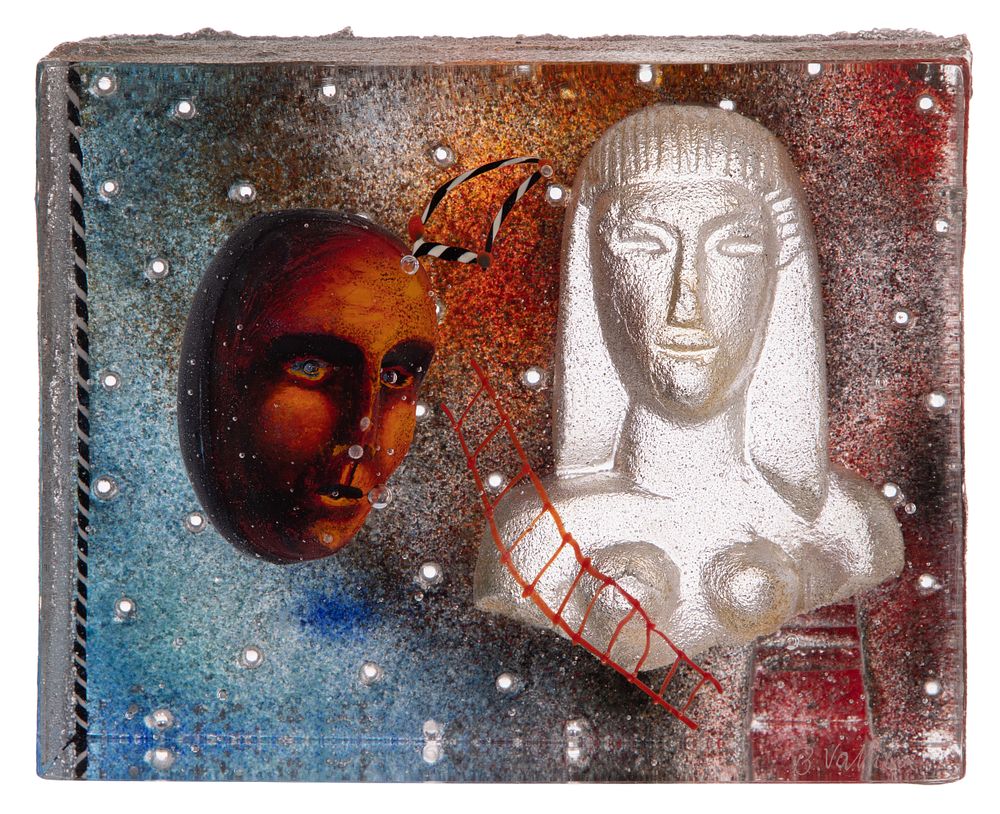 Lot 295: Bertil Vallien for Kosta Boda Art Glass 'Romeo and Juliet' Sculpture
