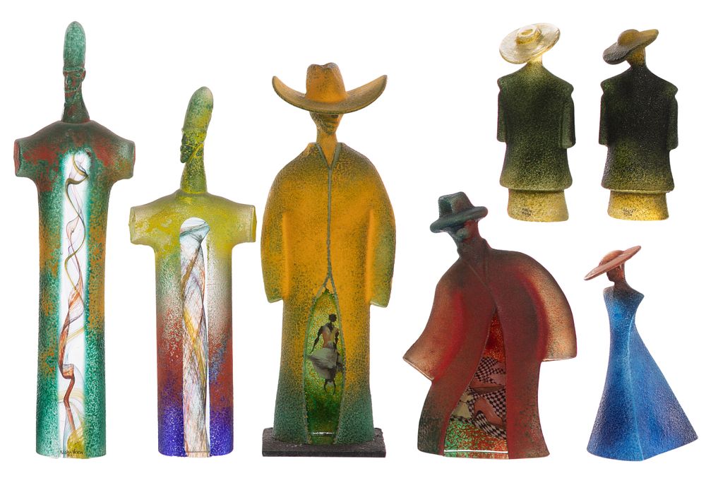Lot 316: Kjell Engman for Kosta Boda 'Cat Walk' Art Glass Assortment