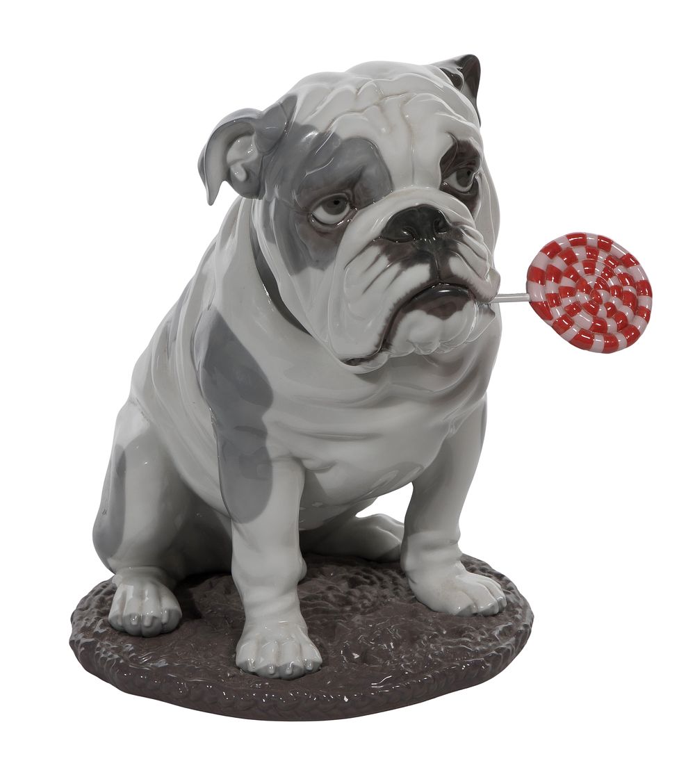 Lot 371: Lladro #9234 'Bulldog with Lollipop' Porcelain Figurine