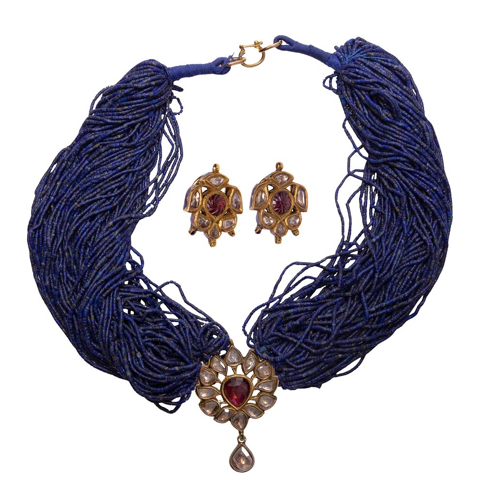 Lot 271: Kundan Lapis Lazuli Jewelry Suite
