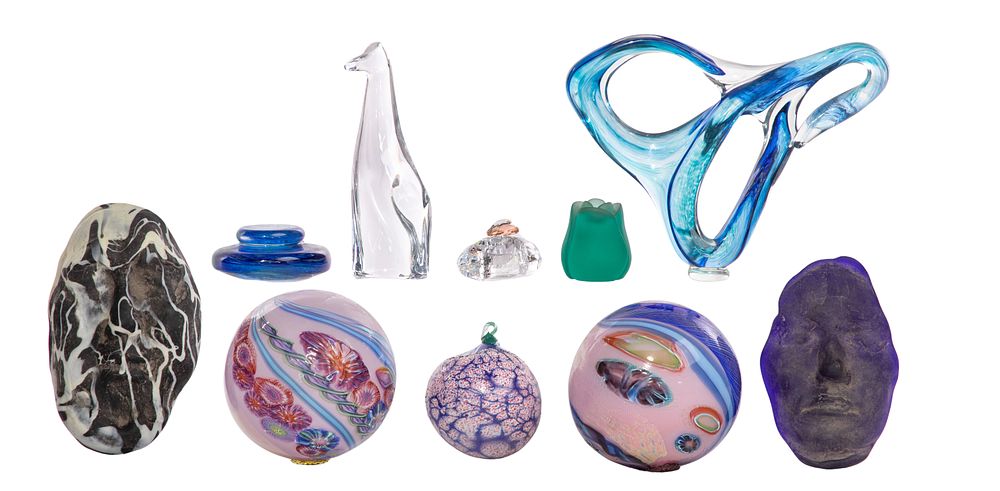 Lot 360: Art Glass Assortment