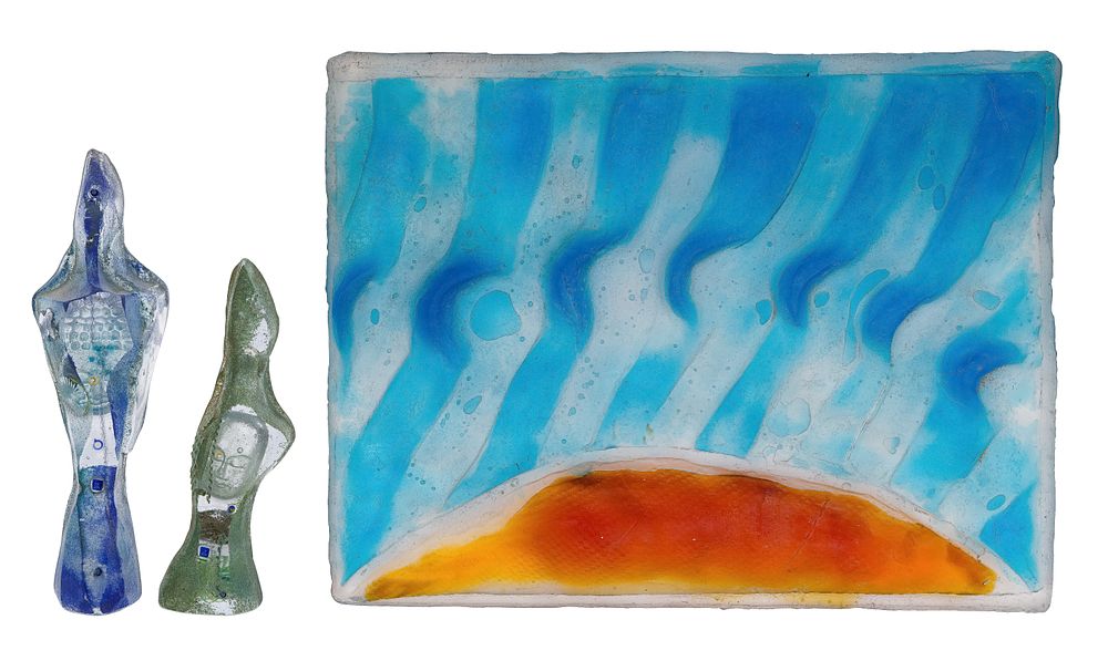 Lot 373: Sand Cast Art Glass Sculpture Assortment
