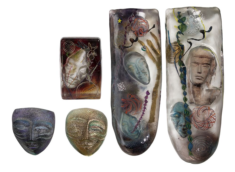 Lot 374: Susan Gott for Phoenix Studio (American, b.1959) Art Glass