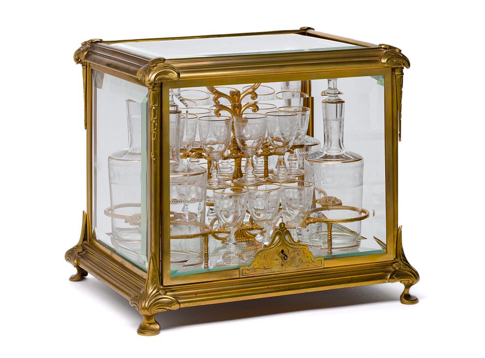Lot 410: Baccarat Style Tantalus