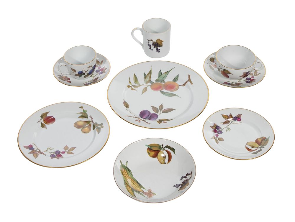 Lot 436: Royal Worcester Evesham China Service