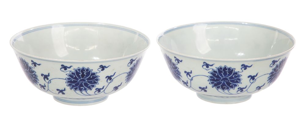 Lot 511: Chinese Blue and White Lotus Bowls