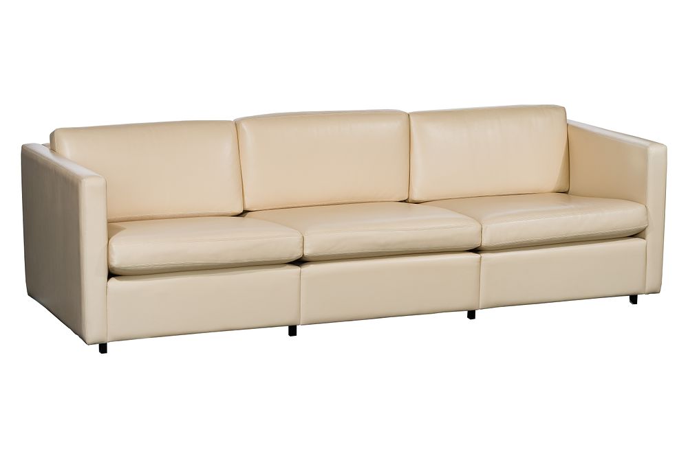 Lot 523: Attributed to Charles Pfister for Knoll Leather Sofa