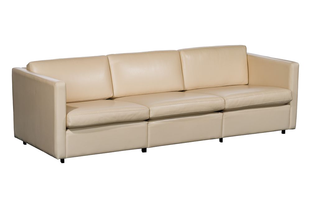 Lot 524: Attributed to Charles Pfister for Knoll Leather Sofa