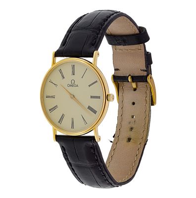 Omega - Omega 18k Yellow Gold Case Wristwatch Model 1377, serial #47867292 dating to 1984, on a 