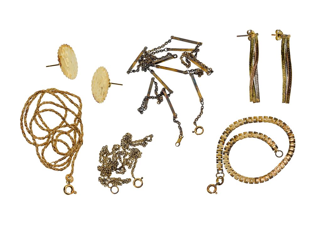 Lot 266: 14k Gold Jewelry Assortment
