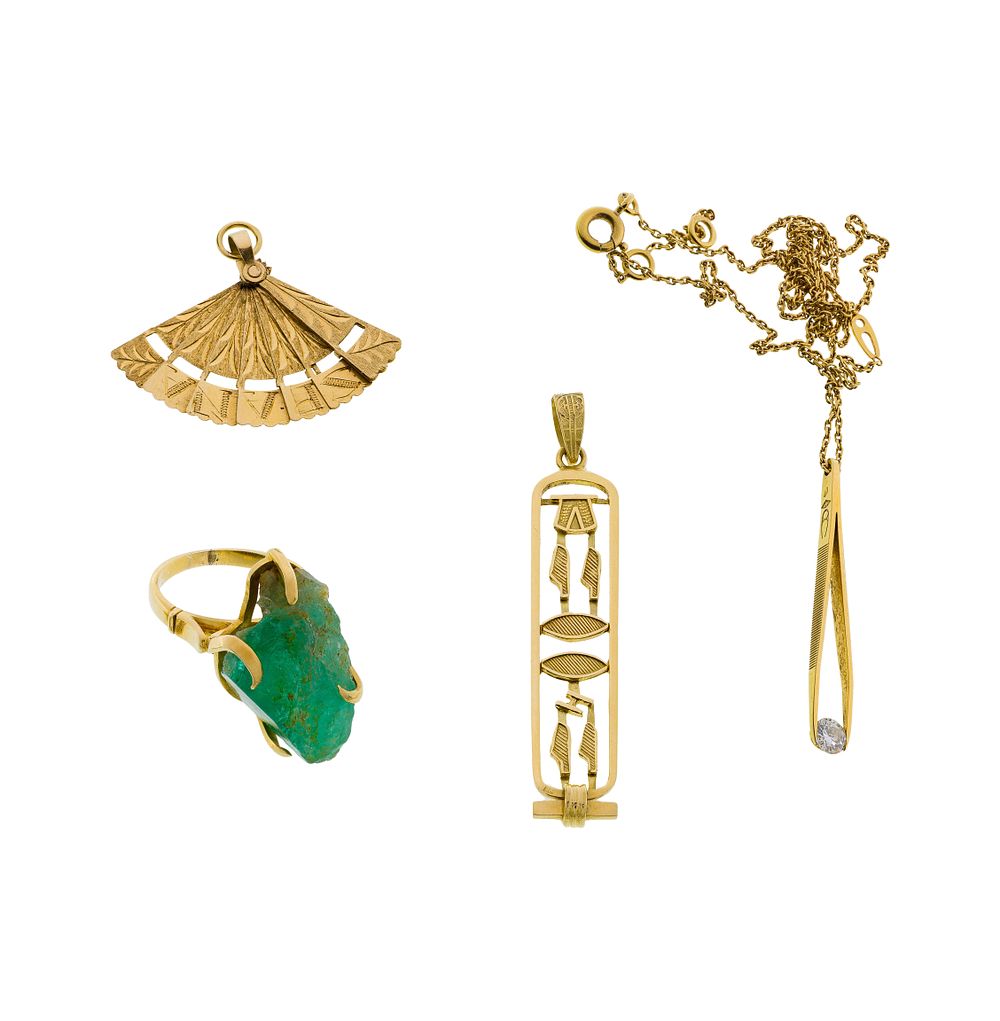 Lot 267: 18k Yellow Gold Jewelry Assortment