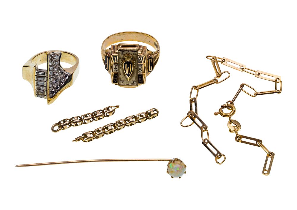 Lot 289: 14k and 10k Yellow Gold Jewelry Assortment