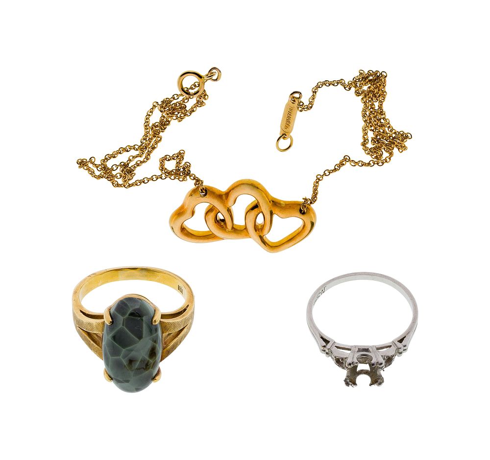 Lot 296: Platinum and 18k Yellow Gold Jewelry Assortment