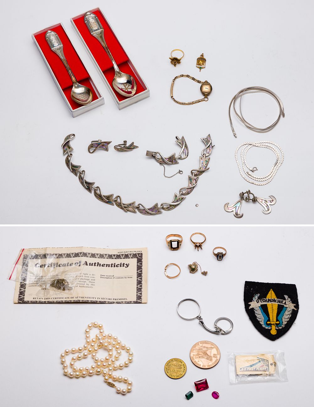 Lot 313: Gold and Silver Jewelry Assortment