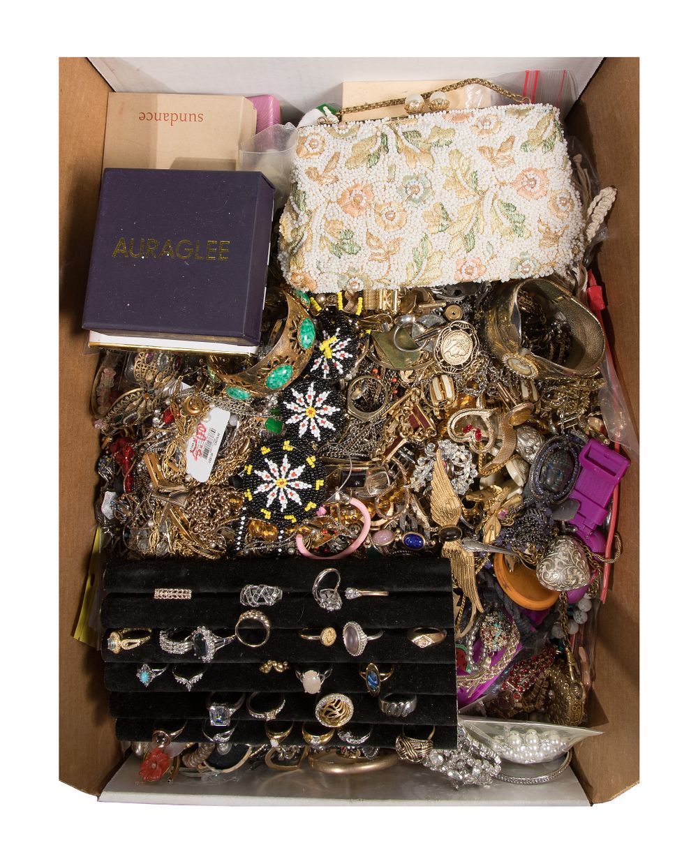 Lot 317: Costume Jewelry Assortment