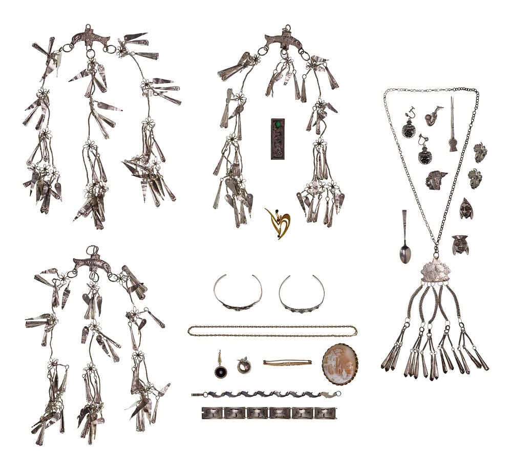 Lot 320: Gold, Laotian Silver and Costume Jewelry