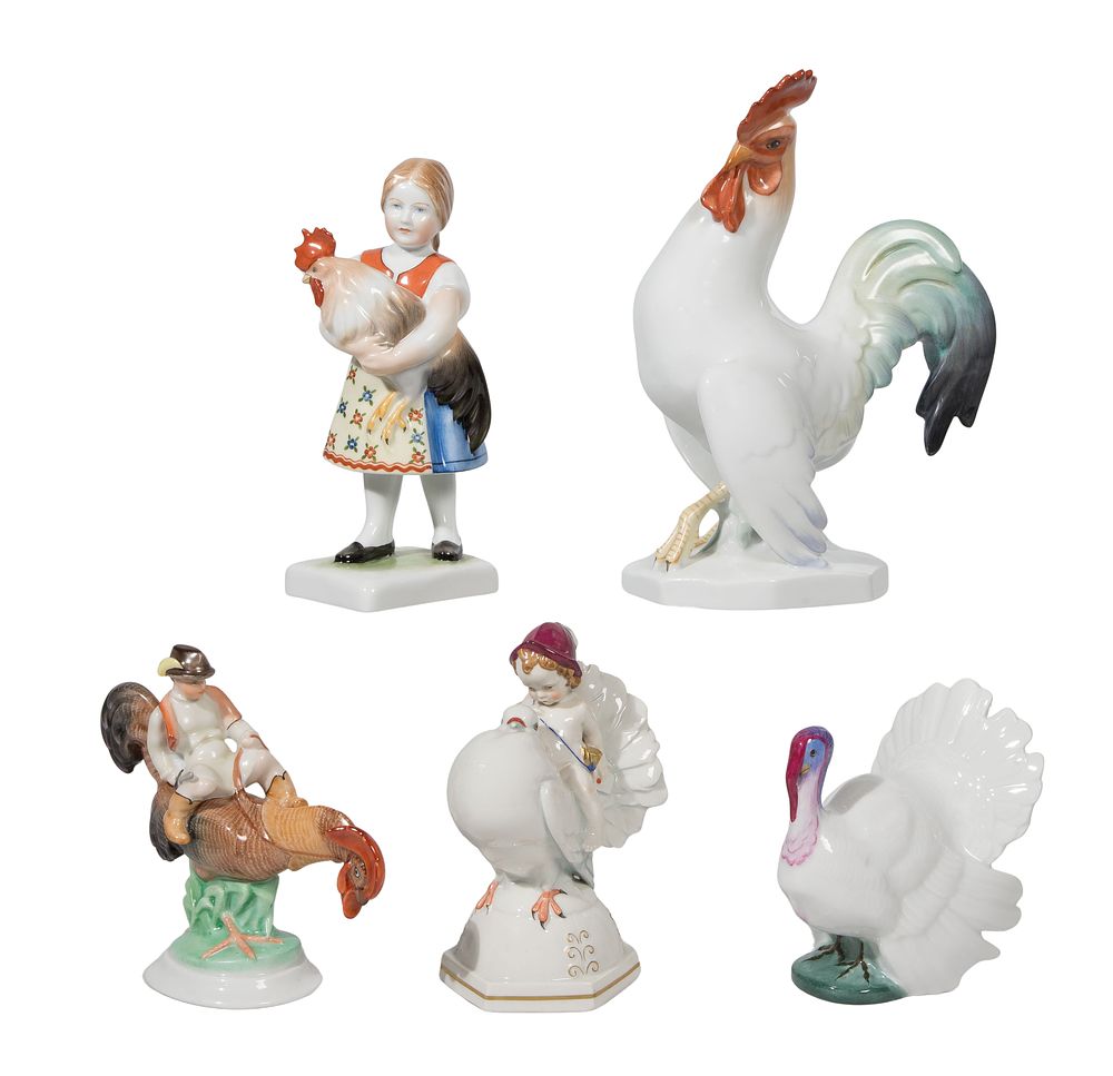 Lot 377: Herend Porcelain Figurine Assortment