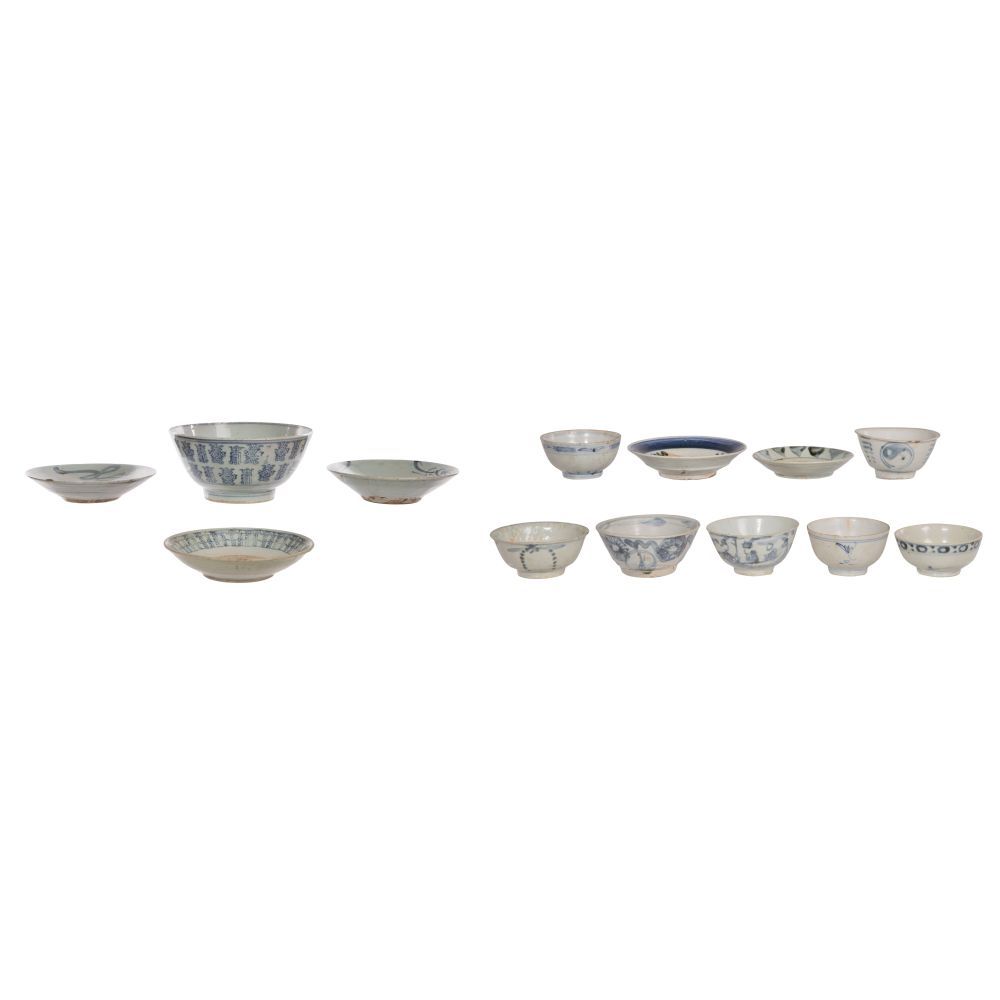 Lot 434: Chinese Blue and White Ceramic and Pottery Bowl Assortment