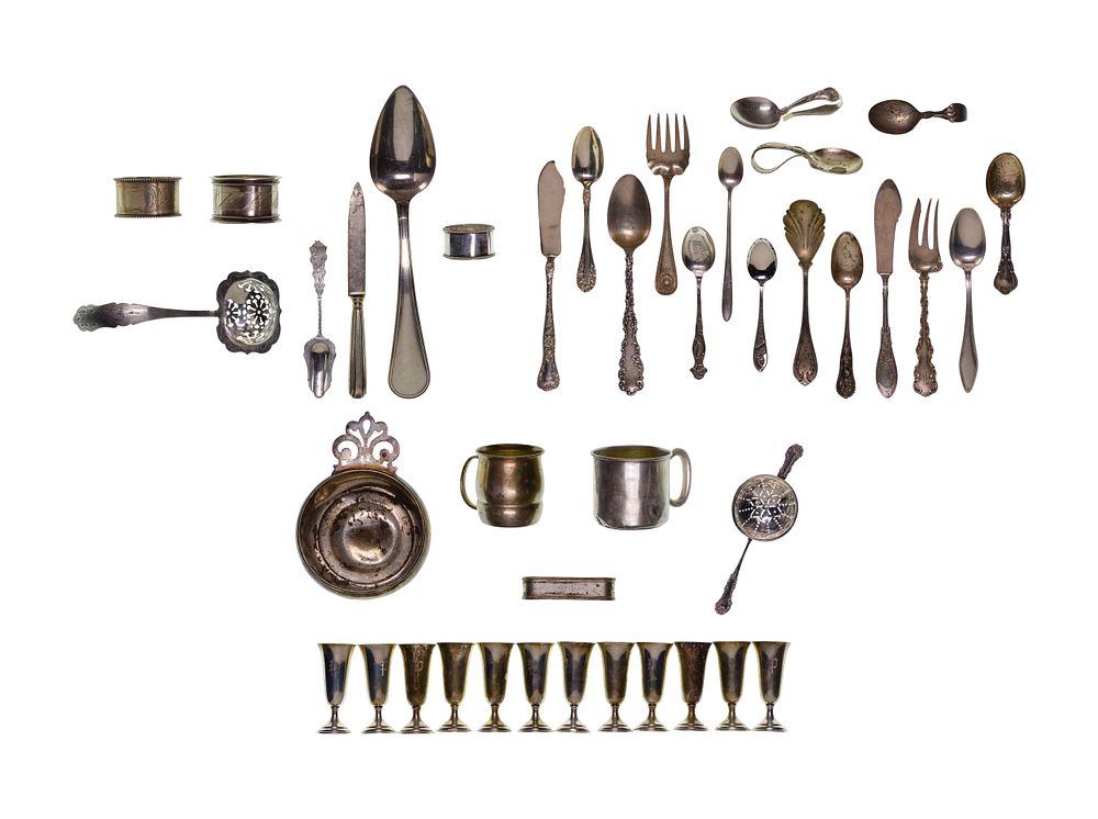 Lot 464: Sterling Silver Object Assortment