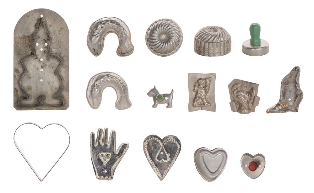 Lot 475: Cookie Cutter Assortment