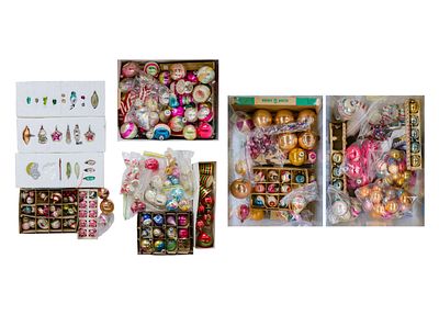 Nostalgic Holiday Ornaments Approximately (200) ornaments of various shapes, sizes, colors and 