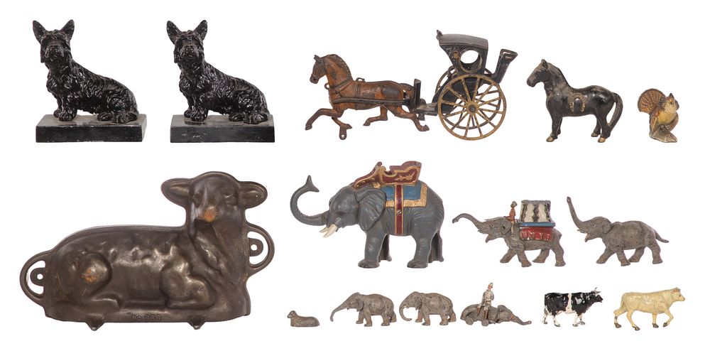 Lot 518: Cast Iron Toy Animal Assortment