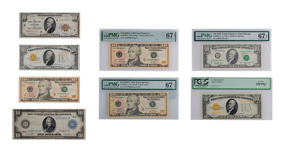 Lot 609: Small and Large Size Currency Assortment