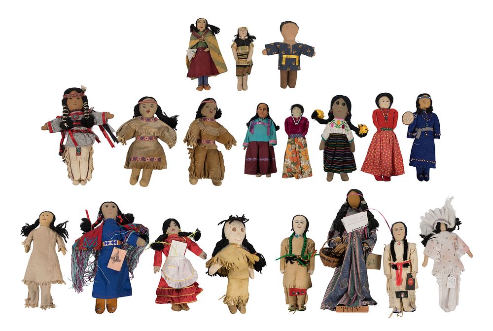 Lot 629: Native American Doll Assortment