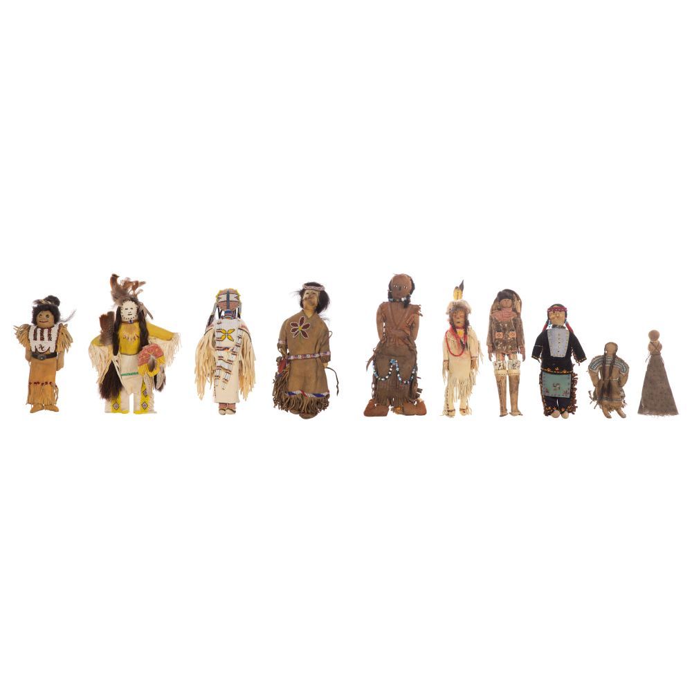 Lot 719: Native American Doll Assortment