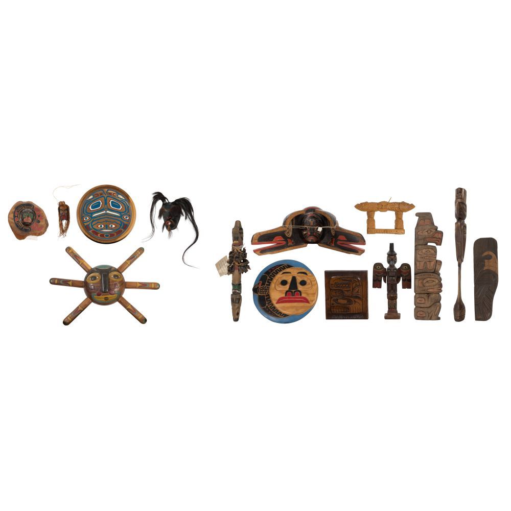 Lot 752: Native American Northwest Coast Object Assortment