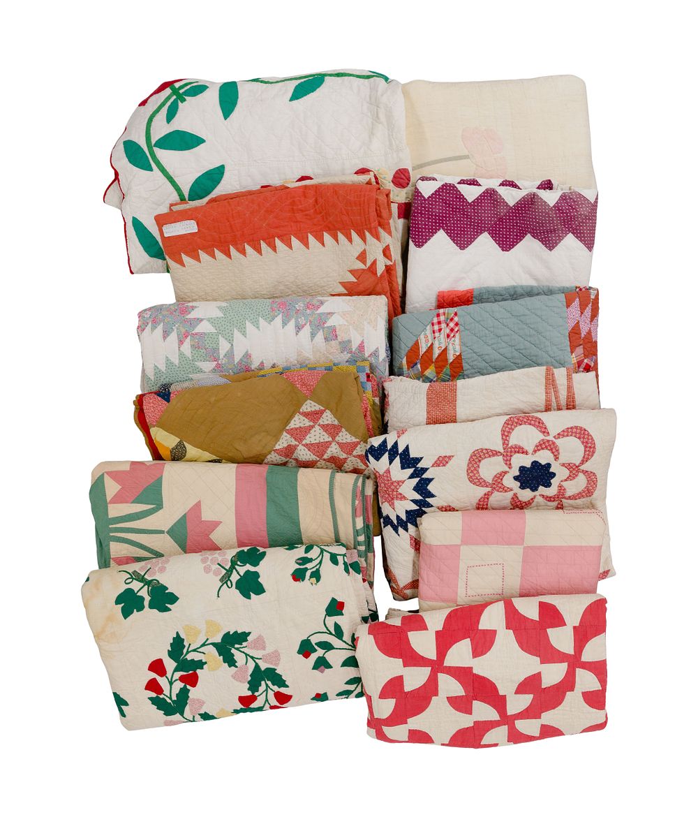 Lot 352: Quilt Assortment