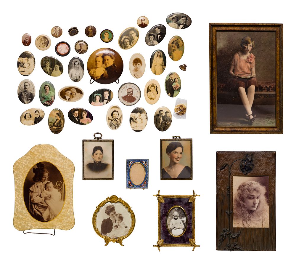 Lot 441: Photographic Mirror and Frame Assortment