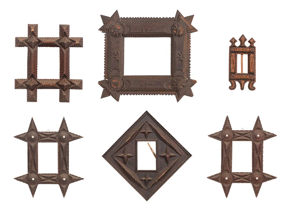 Lot 537: Tramp Art Frame Assortment