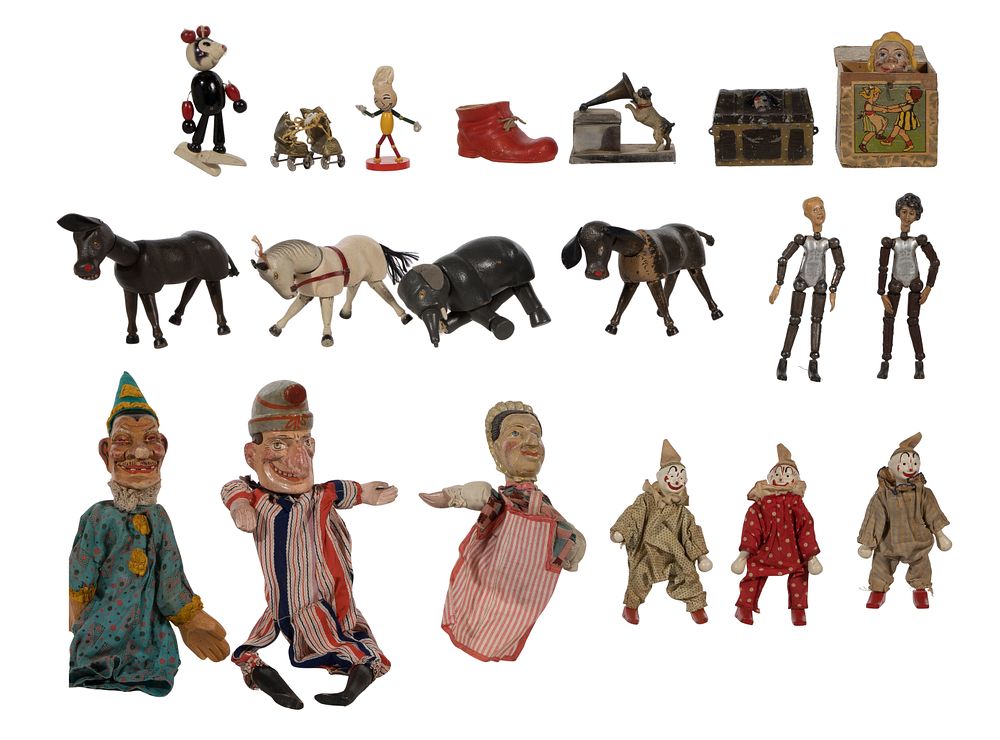 Lot 552: Toy Assortment