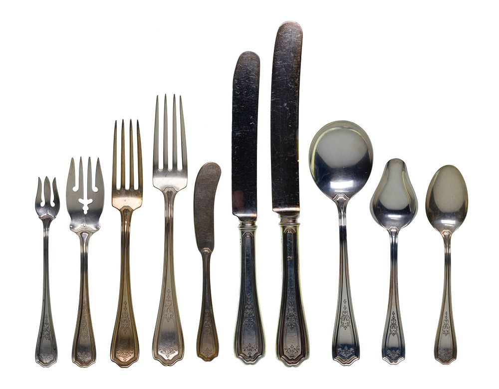 Lot 272: Reed and Barton Hepplewhite Chased Sterling Silver Flatware Service