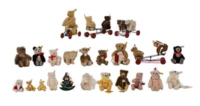 Steiff - Steiff Bear Assortment (23) items including (4) pull toys as well as small size bears 