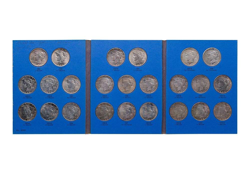Lot 328: Peace Dollar Complete Set