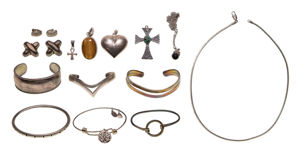 Lot 299: Sterling Silver Jewelry Assortment
