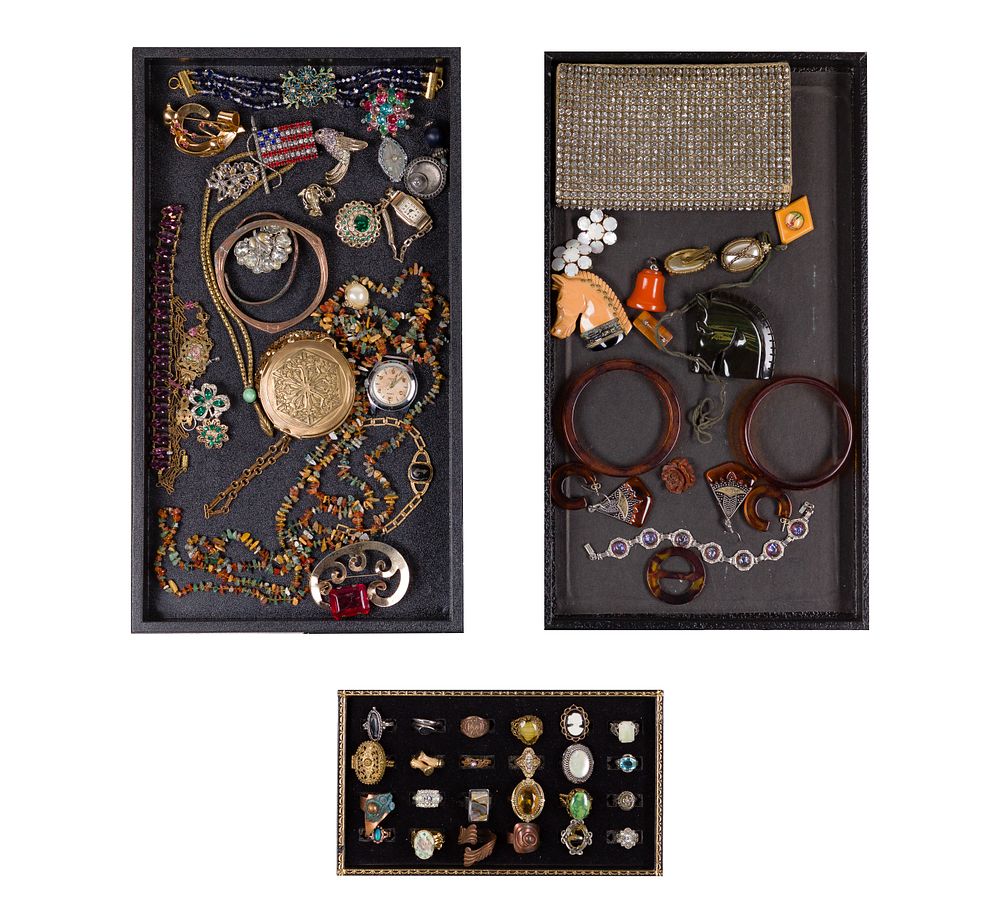 Lot 306: Costume Jewelry Assortment