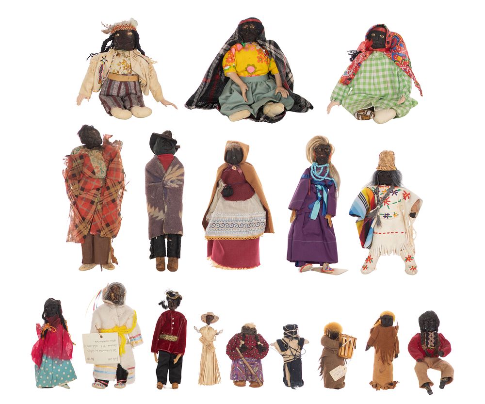 Lot 387: Native American Apple Head Doll Assortment