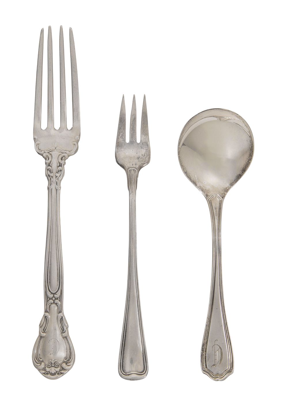 Lot 314: Sterling Silver Flatware Assortment