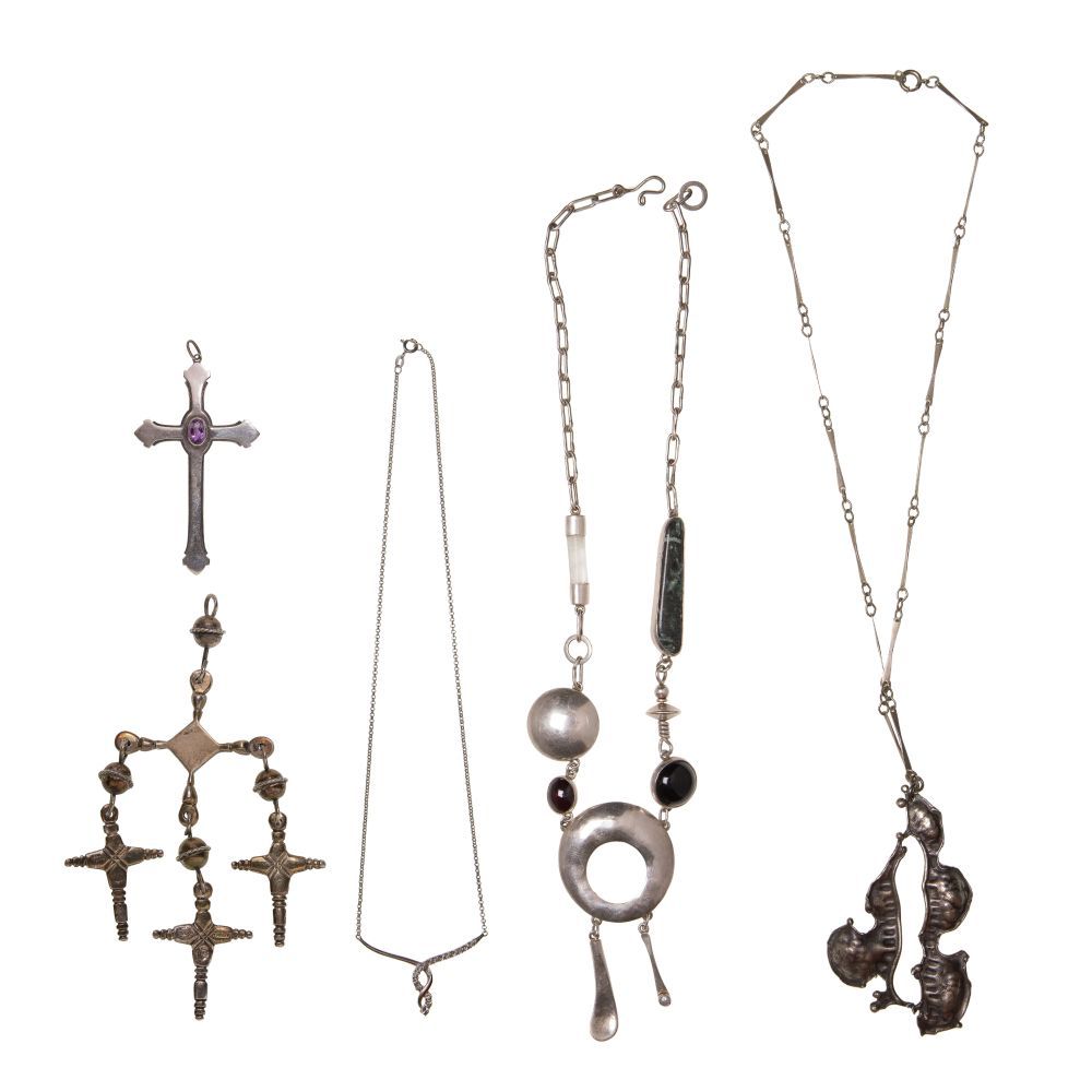 Lot 500: Sterling Silver Jewelry Assortment