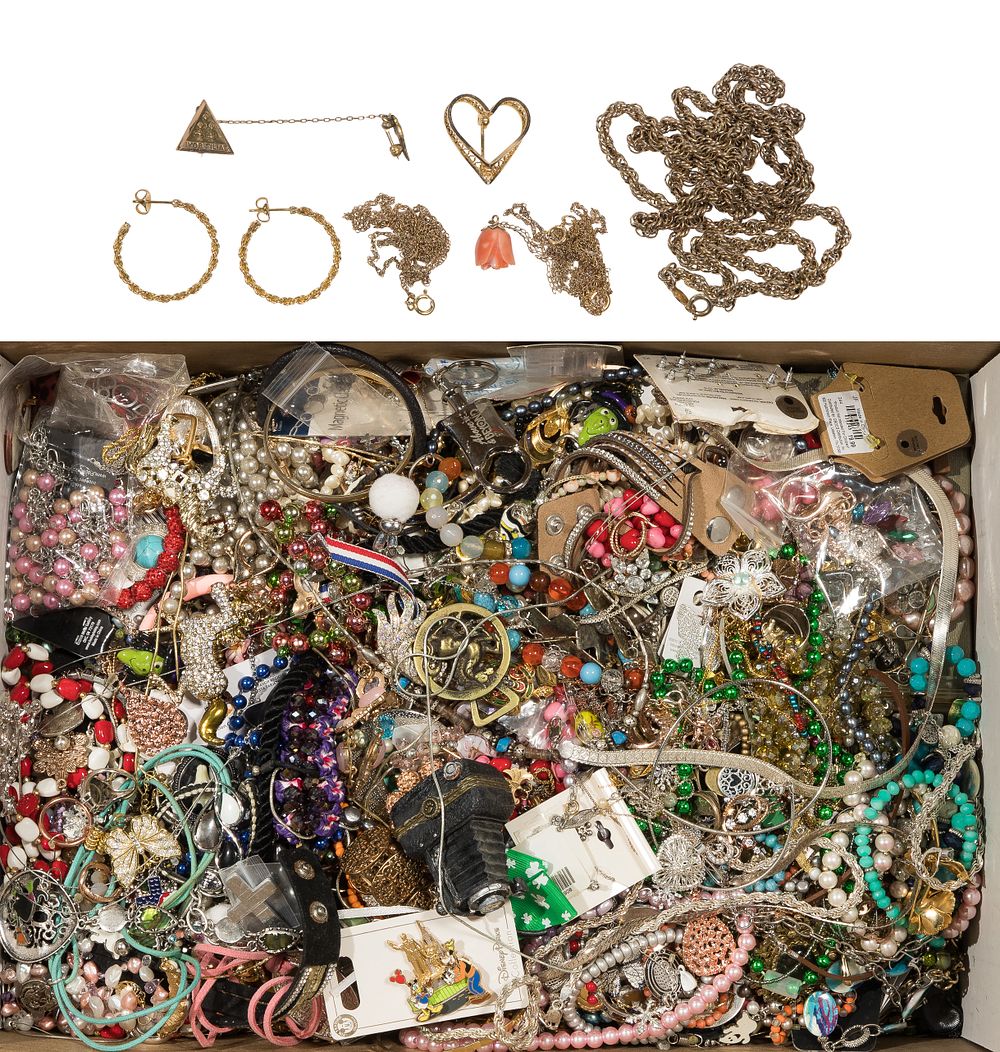 Lot 509: Costume Jewelry Assortment