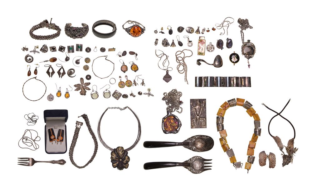 Lot 283: Sterling Silver Assortment