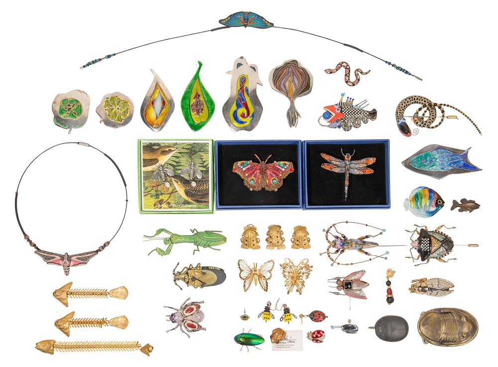 Lot 291: Insect and Animal Pin Costume Jewelry Assortment