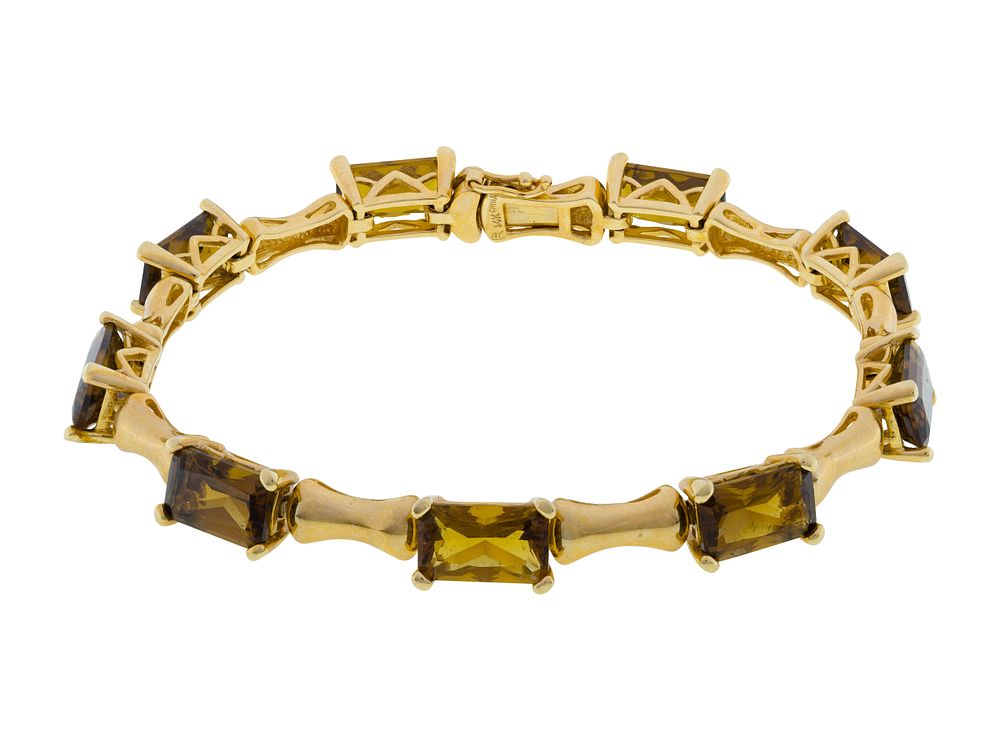 Lot 301: 14k Yellow Gold and Smokey Quartz Bracelet