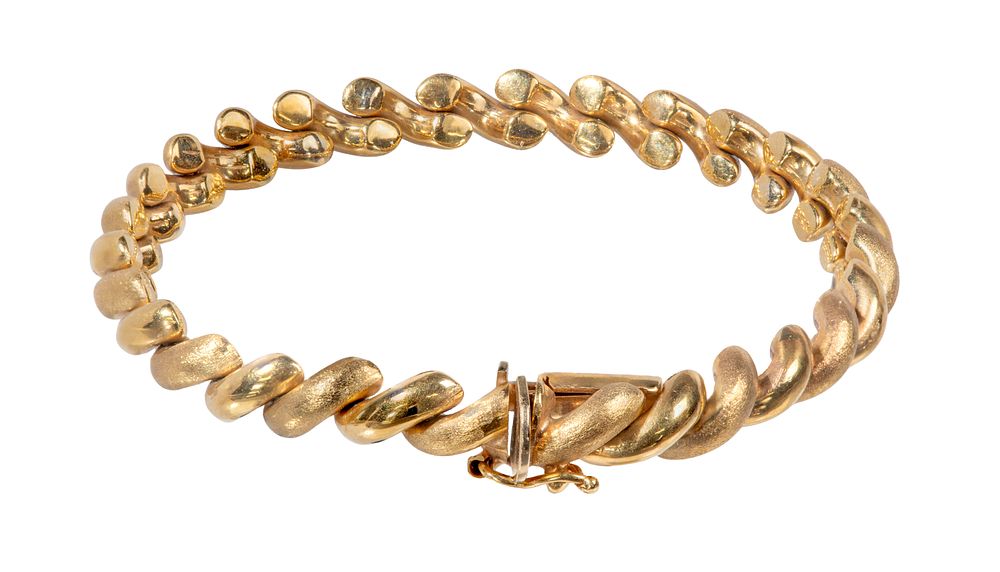 Lot 328: 18k Yellow Gold Bracelet